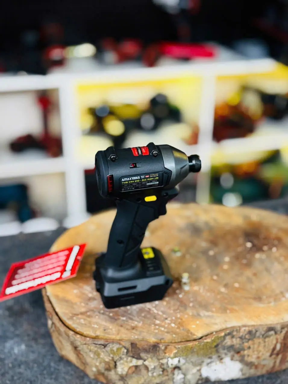 may-chuyen-vit-amaxtools-av23014sm-2-1.webp